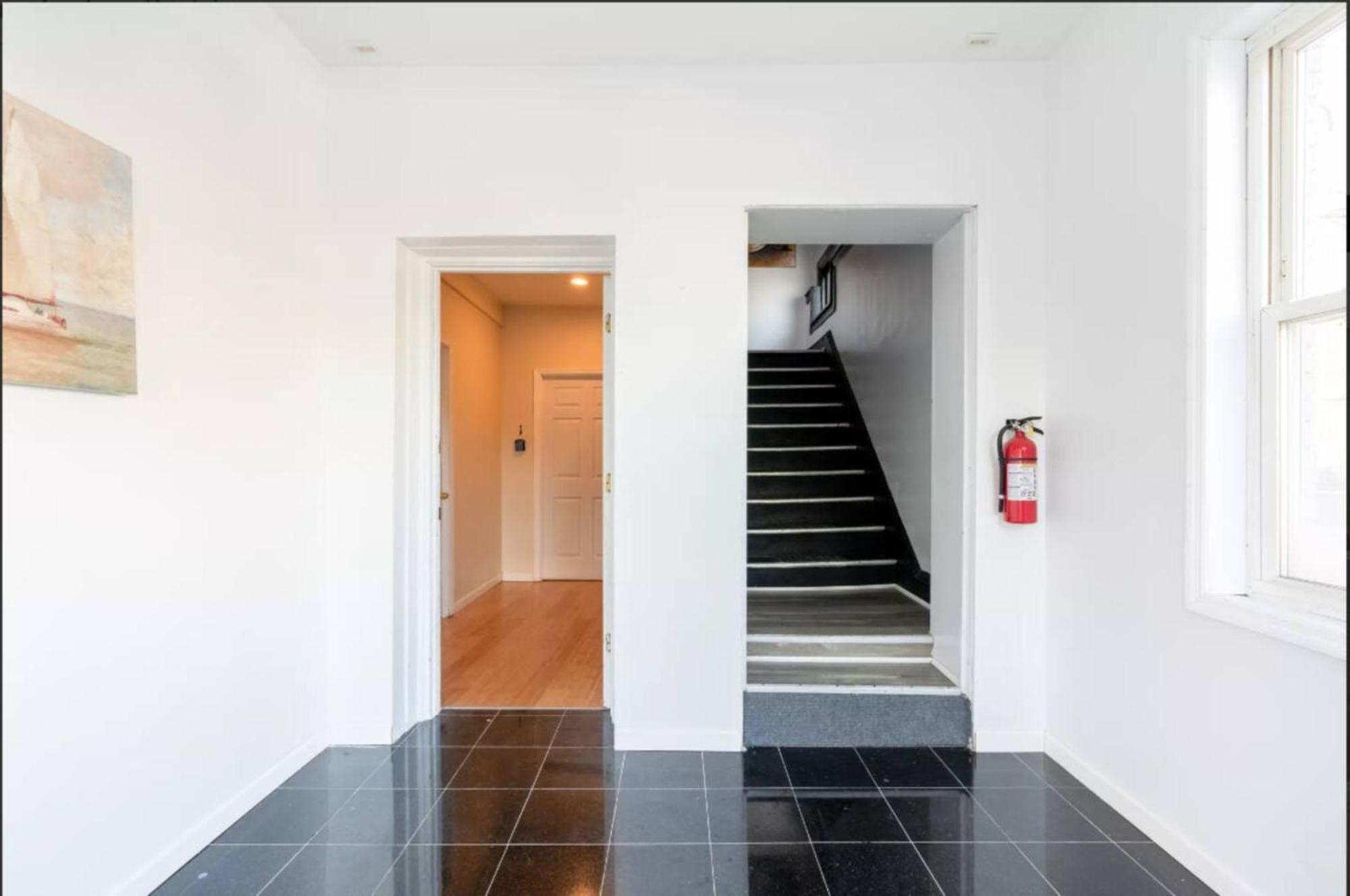 Nyc Gateway! 20 Mins To Time Square, Great Value! 1b Apartment *